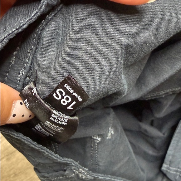 KUHL Women’s Black Freeflex Roll-Up Hiking Pants Sz 16 Short - Picture 11 of 12